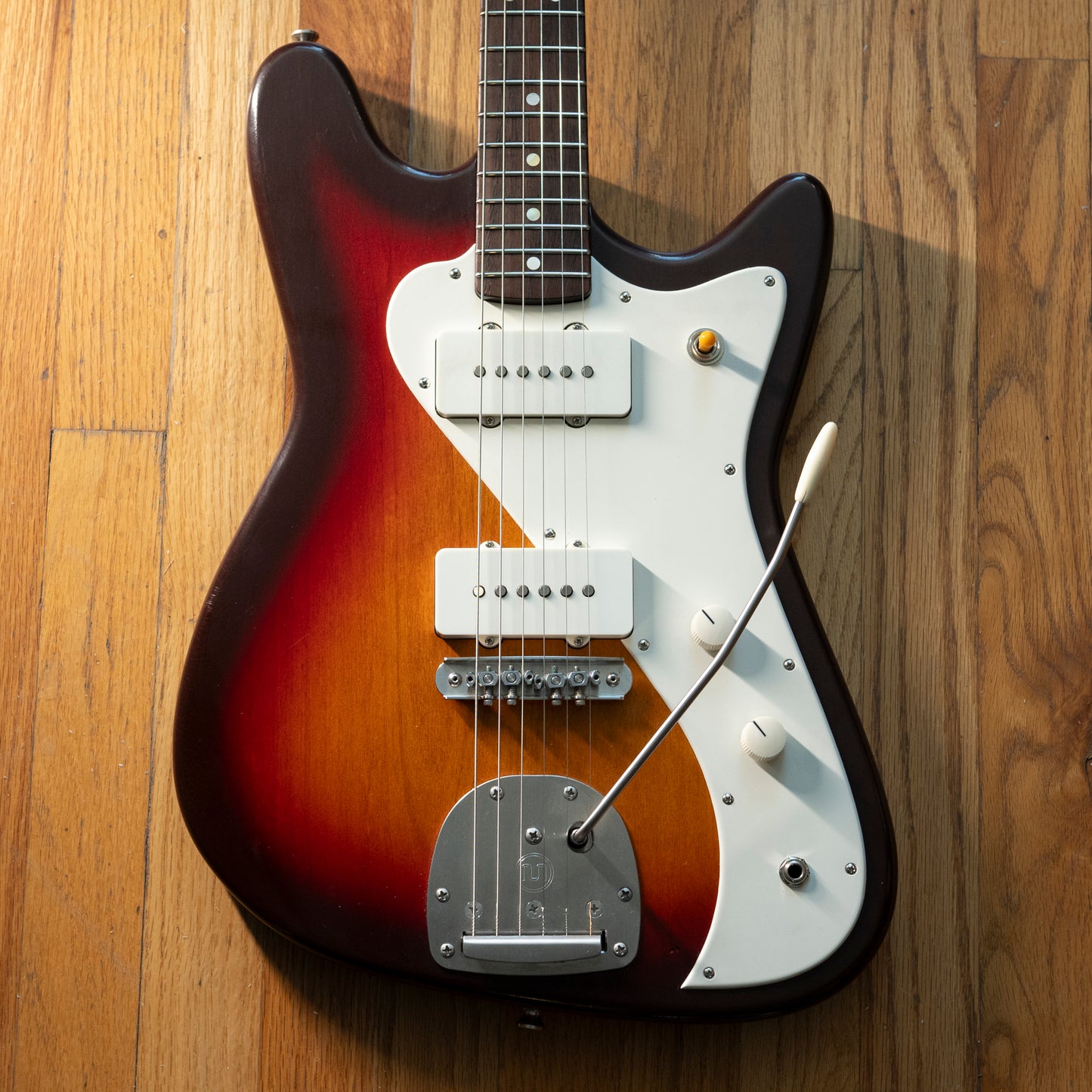 Black Bobbin Phantone Aged Burst