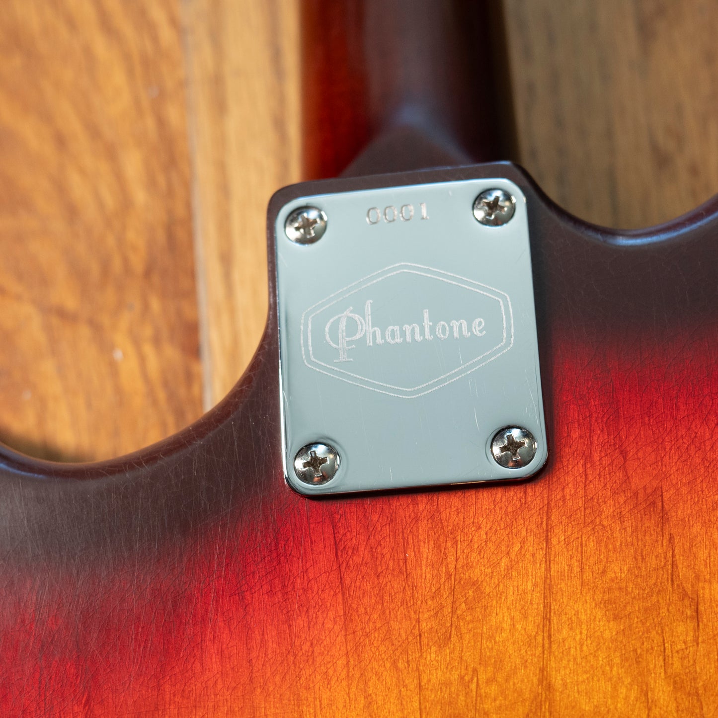 Black Bobbin Phantone Aged Burst