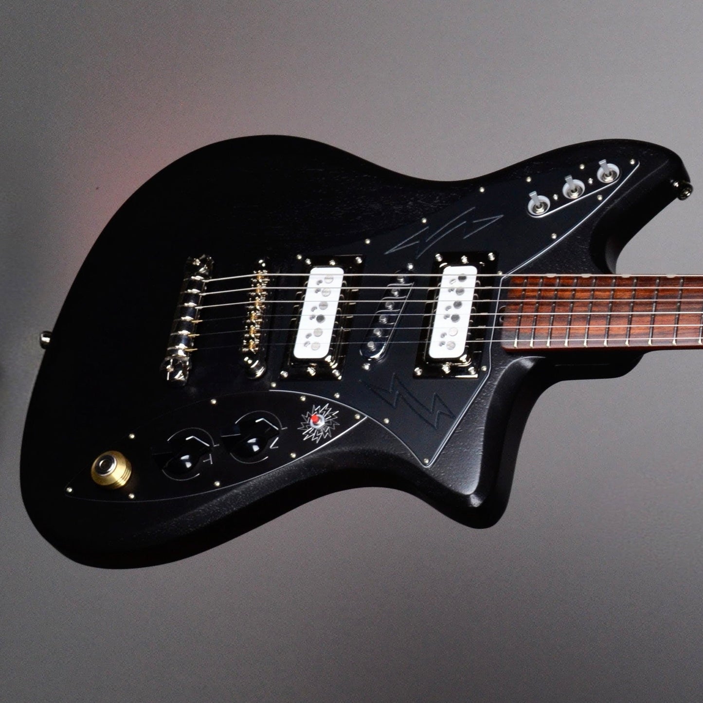 Baranik Guitars Black Bobbin B1