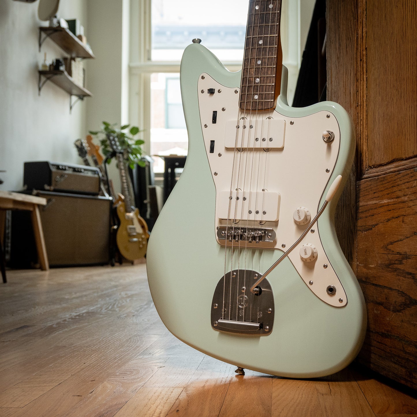 Squier Classic Vibe Late 60s Surf Green Jazzmaster Black Bobbin Modified C# Standard Conversion