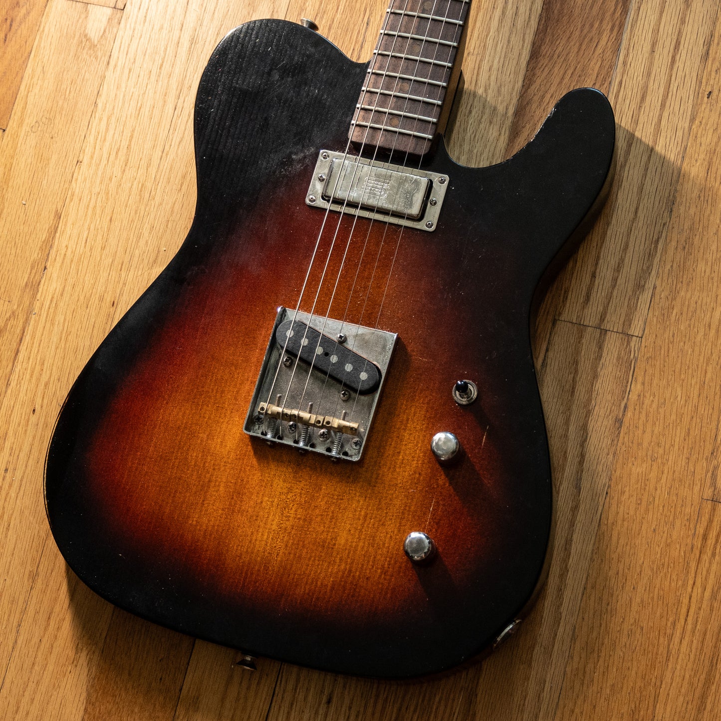 Black Volt Kalamazoo Burst 2023 w/OHSC