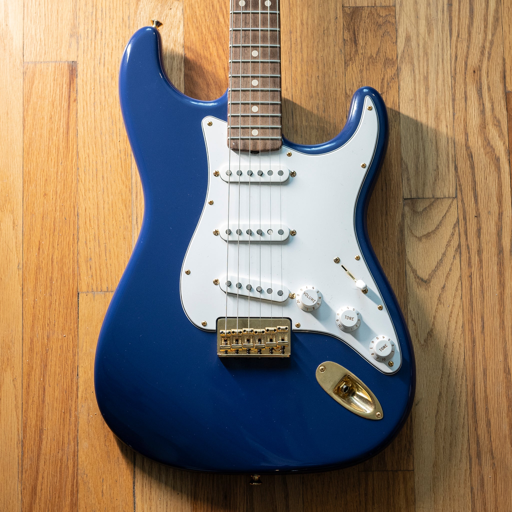 Fender Custom Shop Robert Cray Stratocaster Violet 2018