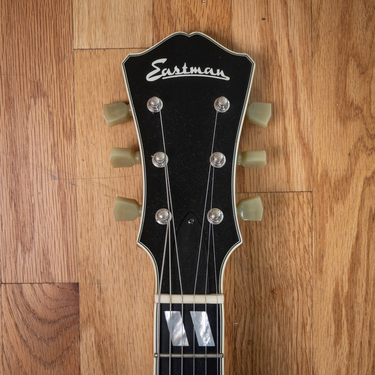 Eastman T486v-SB USED w/OHSC