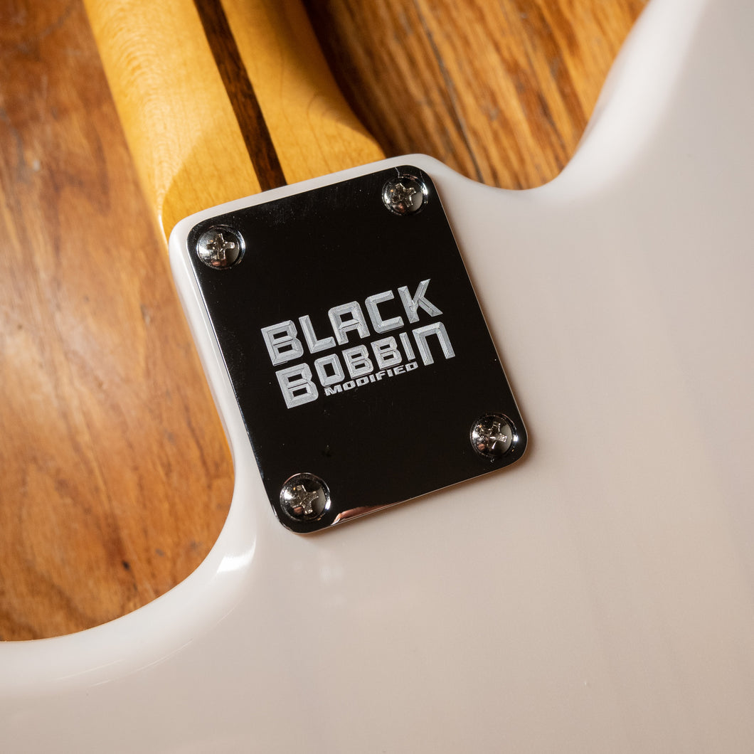 Black Bobbin Modified Neck Plate