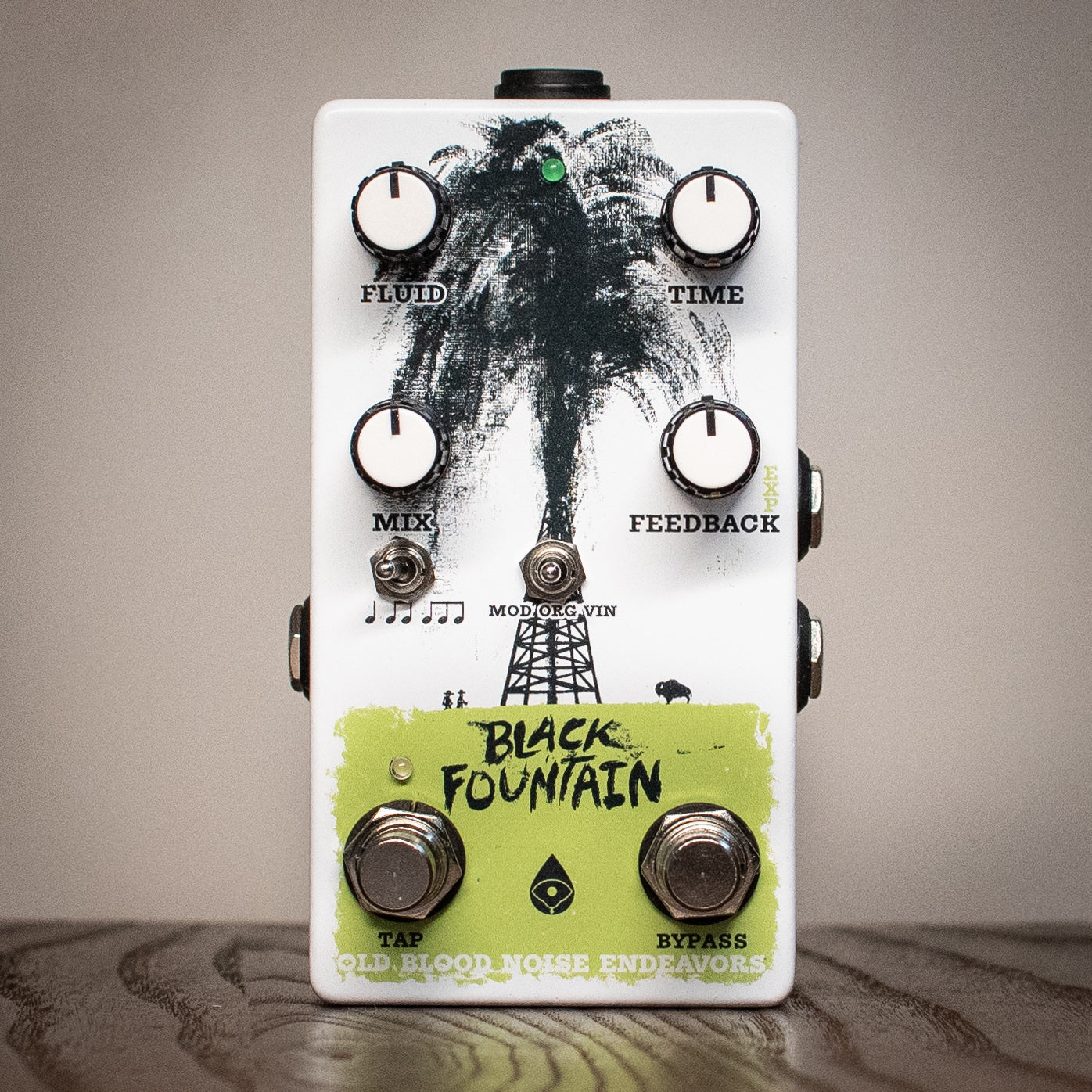 black fountain pedal Old Blood Noise Black Fountain v3 W/Tap Tempo "Sage"
