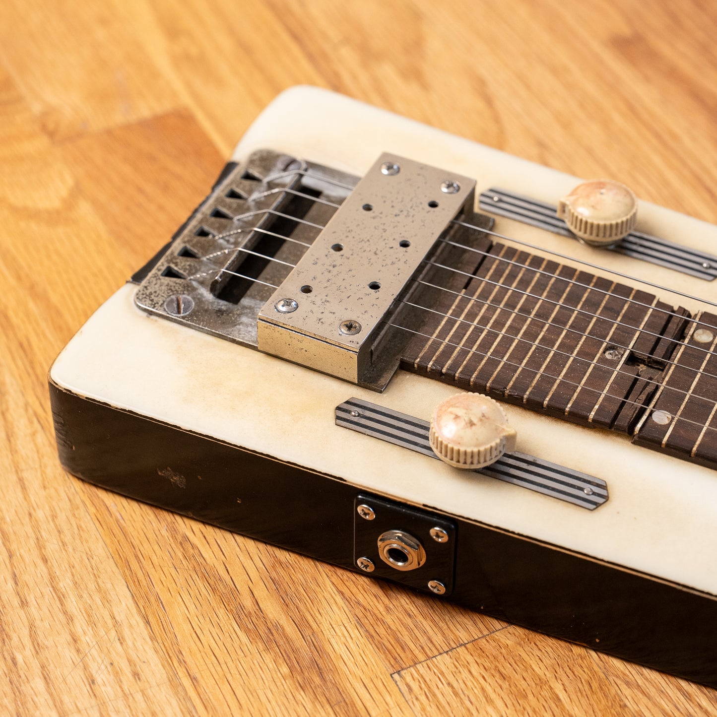Silvertone Crest Lapsteel 1941