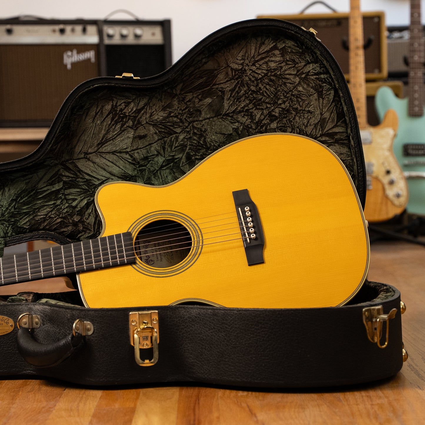 Martin OMC-28 Laurence Juber Signature Natural 2004