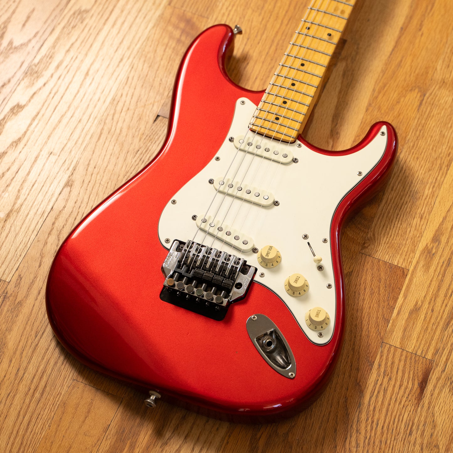 Fender Contemporary Stratocaster Candy Apple Red 1989