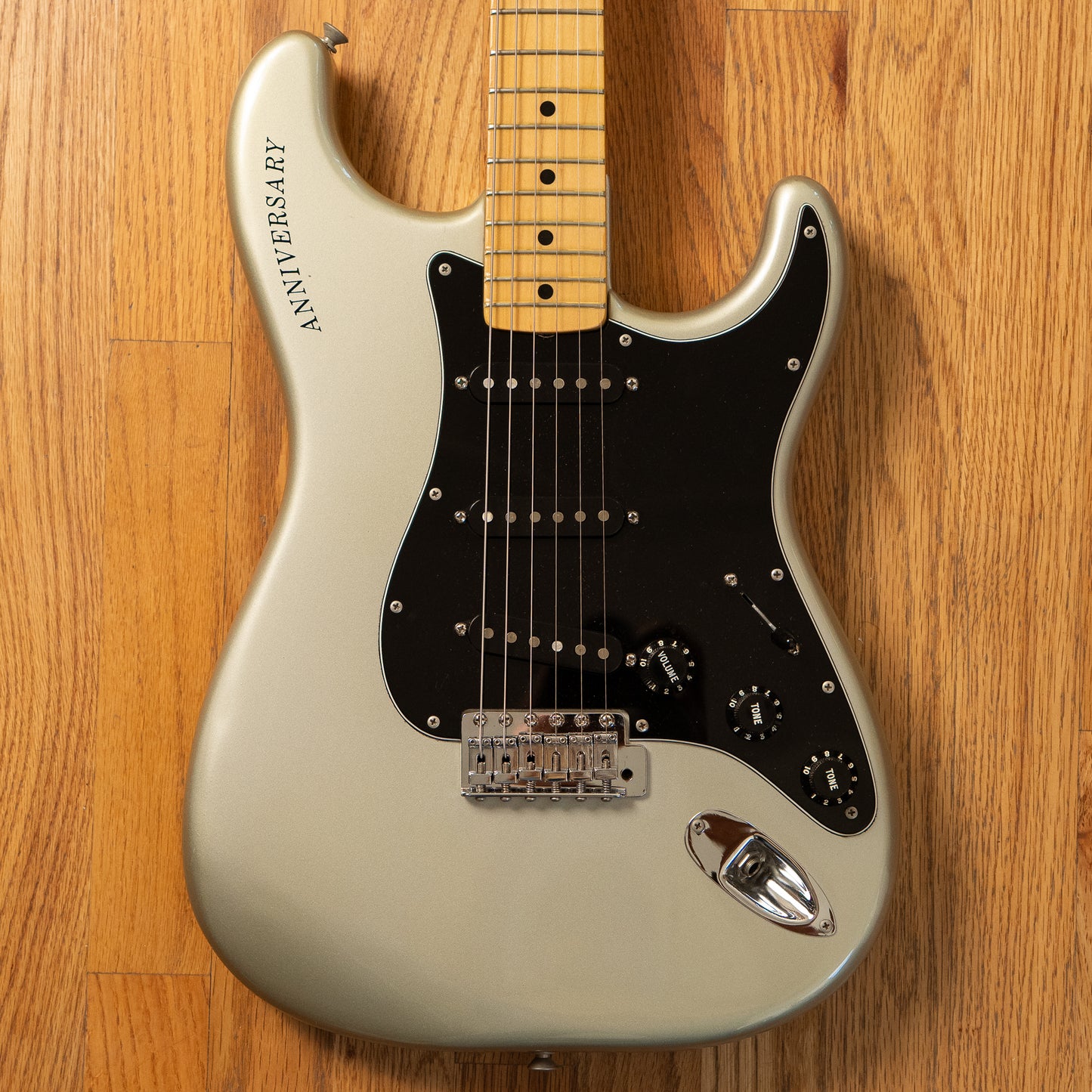Fender Stratocaster 25th Anniversary Silver MINT CONDITION 1979