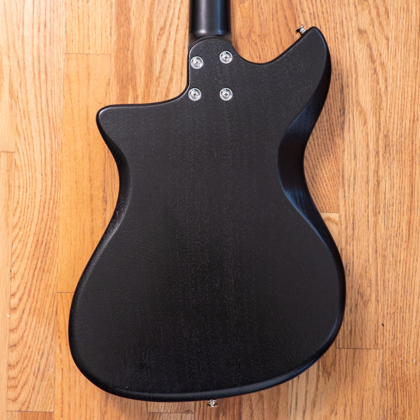Baranik Guitars Black Bobbin B1