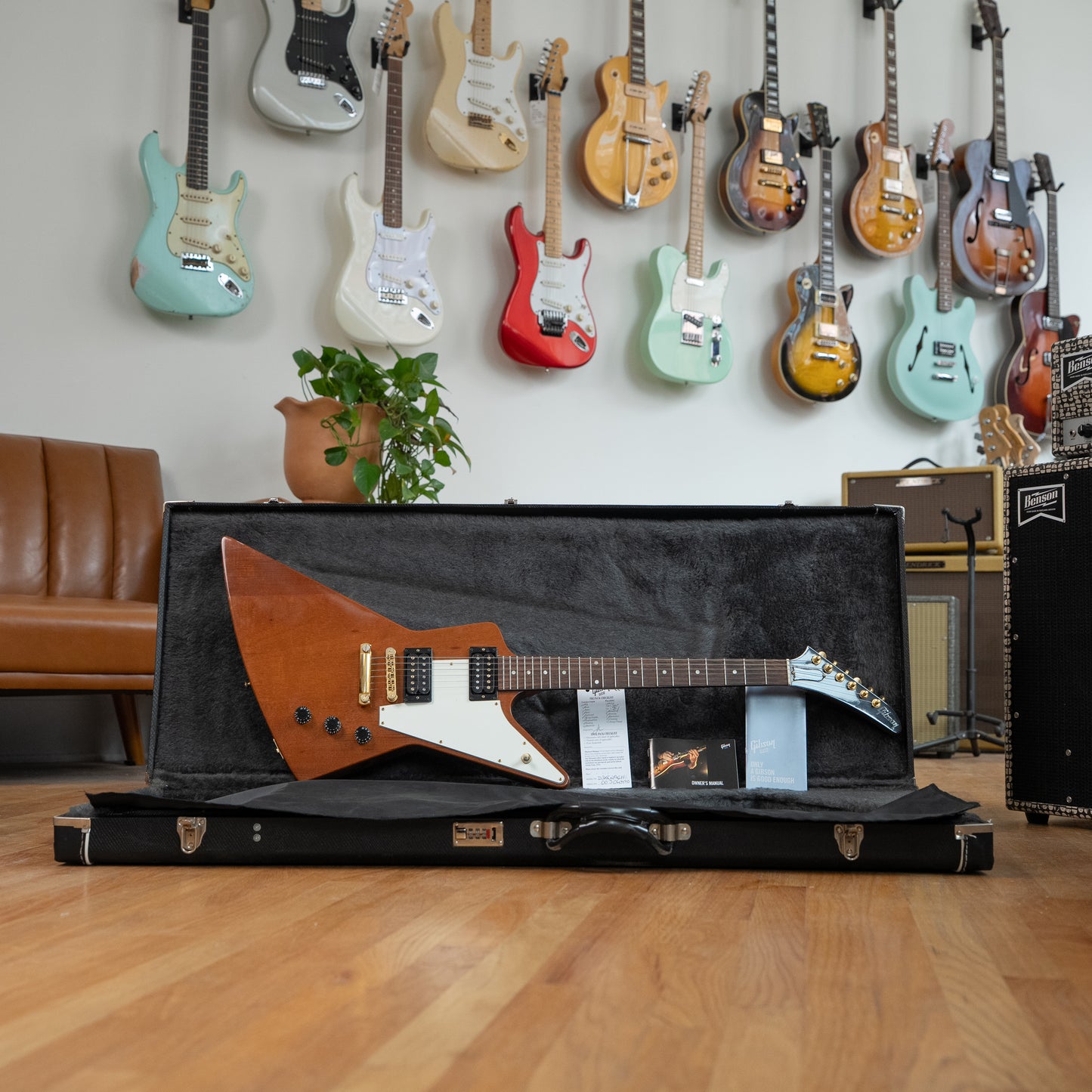 Gibson Explorer Natural Walnut 2010s w/ OHSC