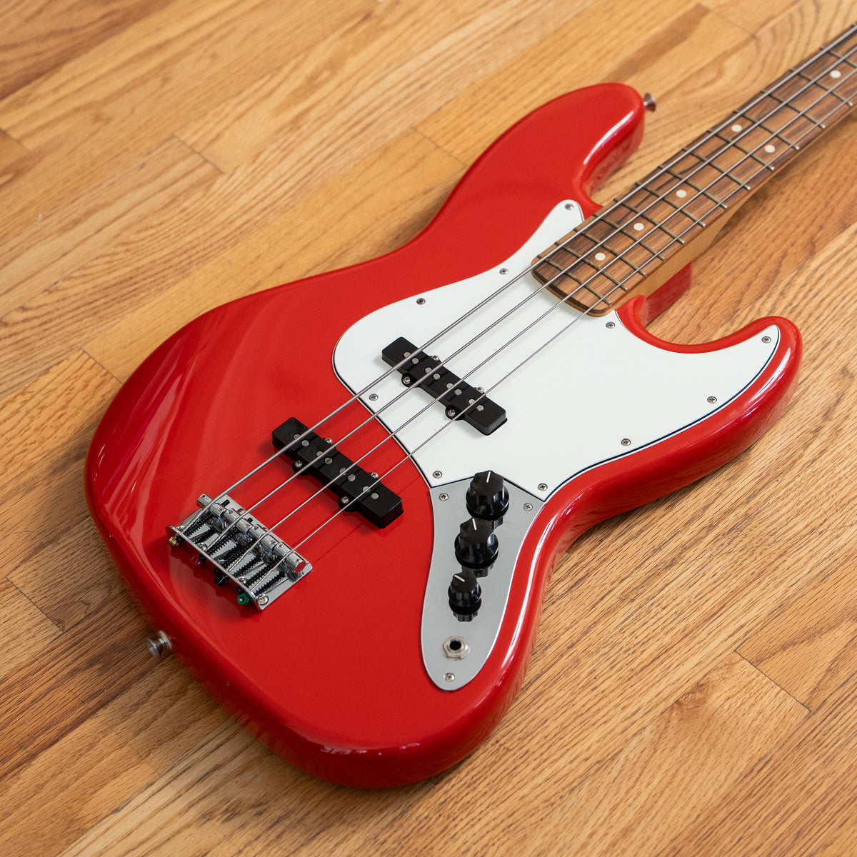 Fender Jazz Bass Torino Red 2010s w/ OHSC