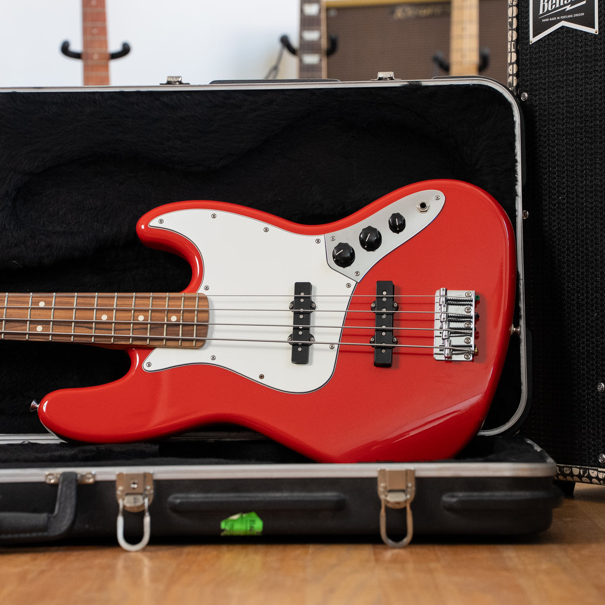 Fender Jazz Bass Torino Red 2010s w/ OHSC