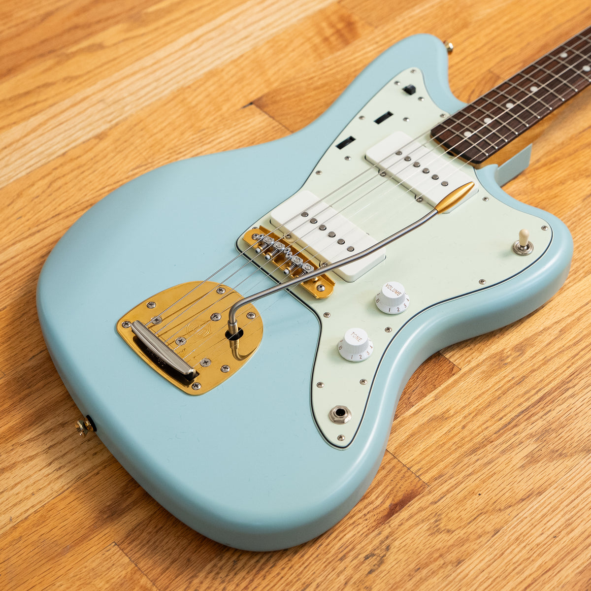 Black Bobbin Custom JM Sonic Blue w/ Gold Hardware