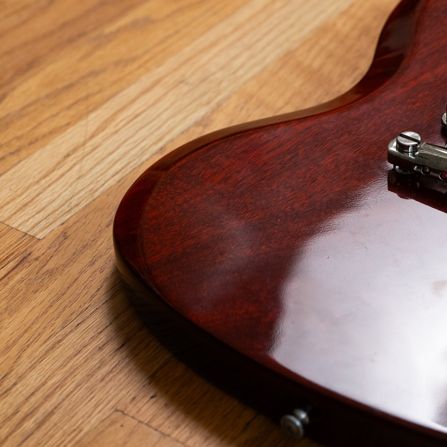 Gibson SG Cherry 2000s W/ OHSC