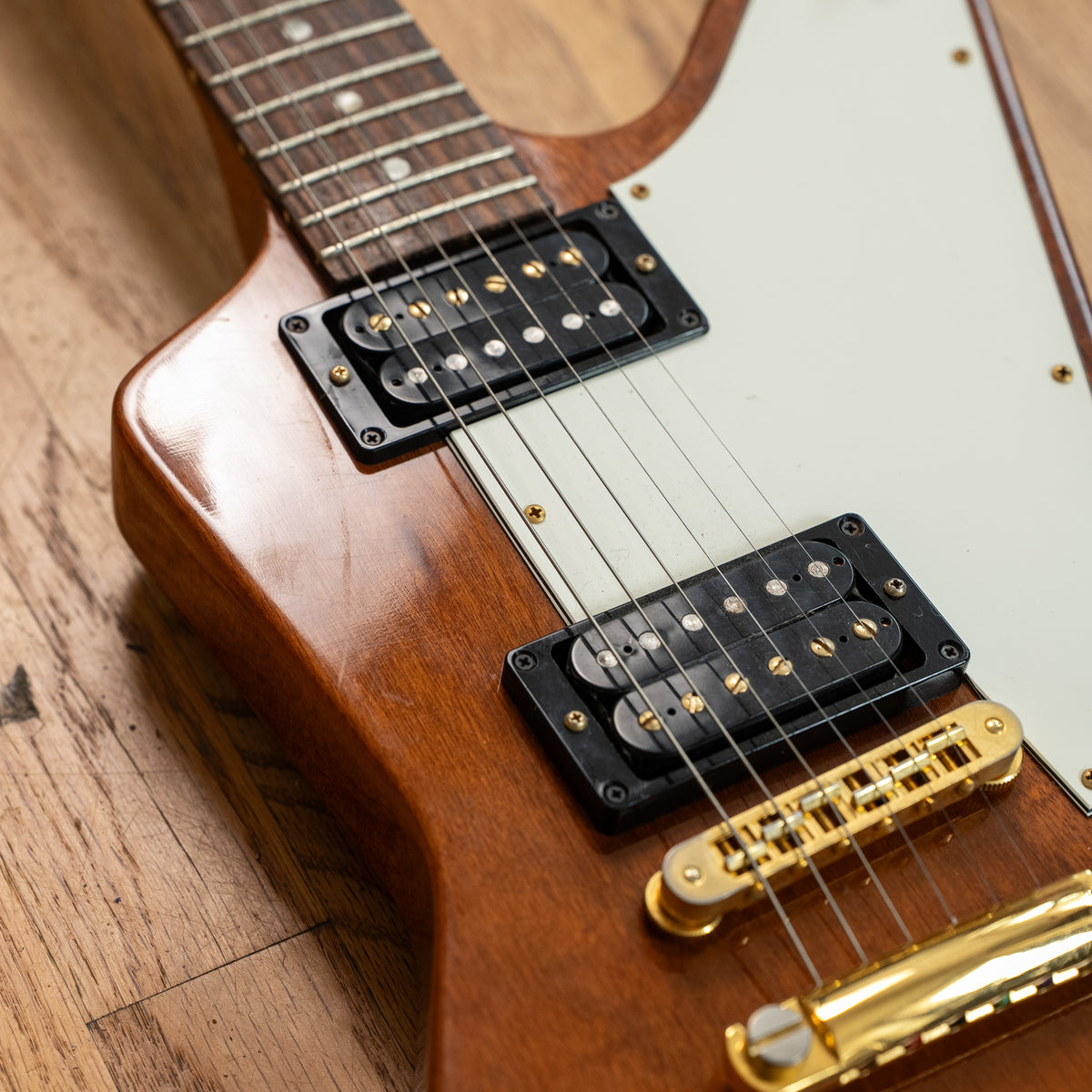 Gibson Explorer Natural Walnut 2010s w/ OHSC