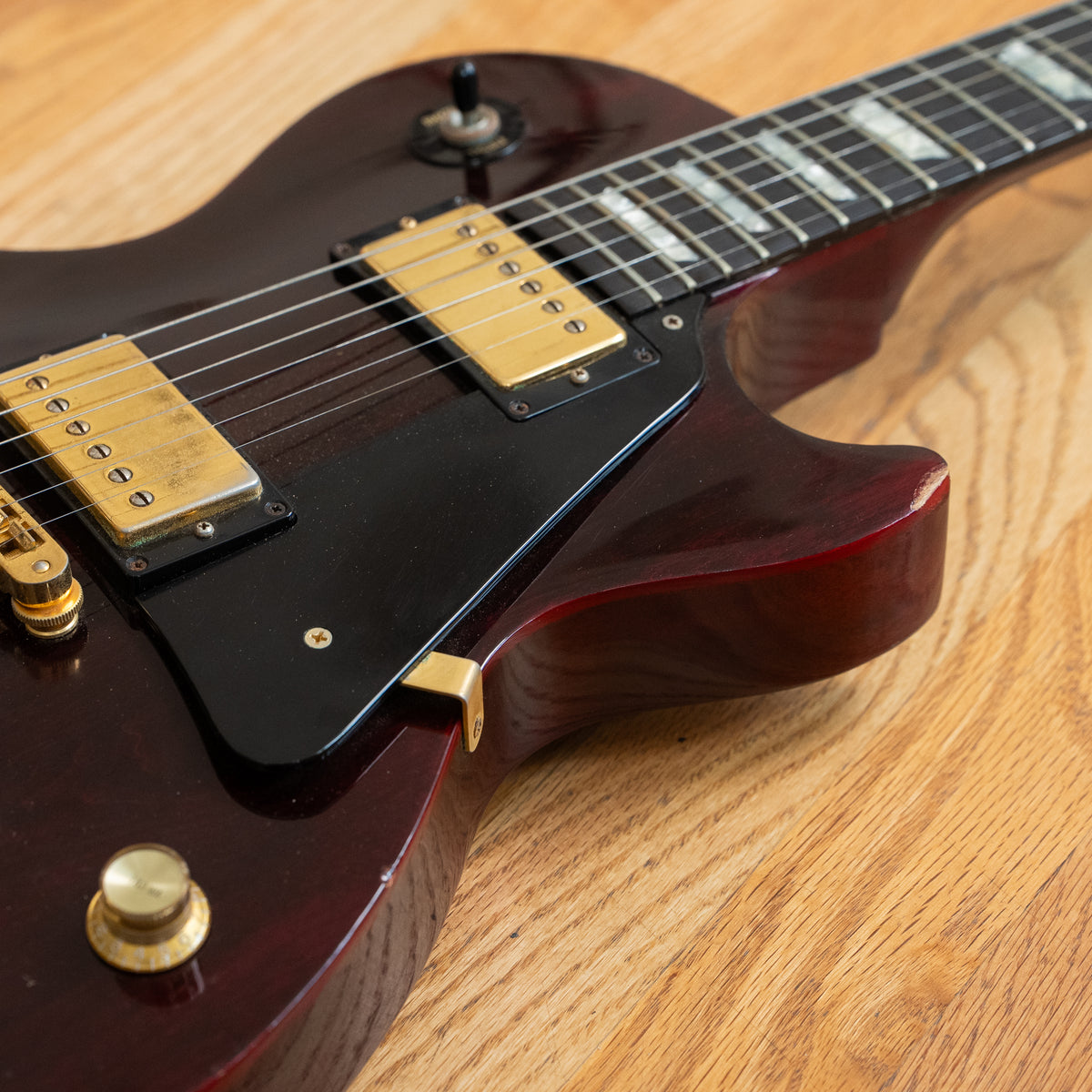 Gibson Les Paul Wine Red w/ Gold Hardware 1990's w/OHSC