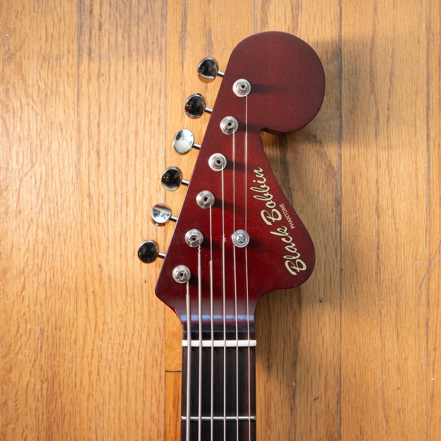 Black Bobbin Phantone VI Coralline Sparkle Store Stock