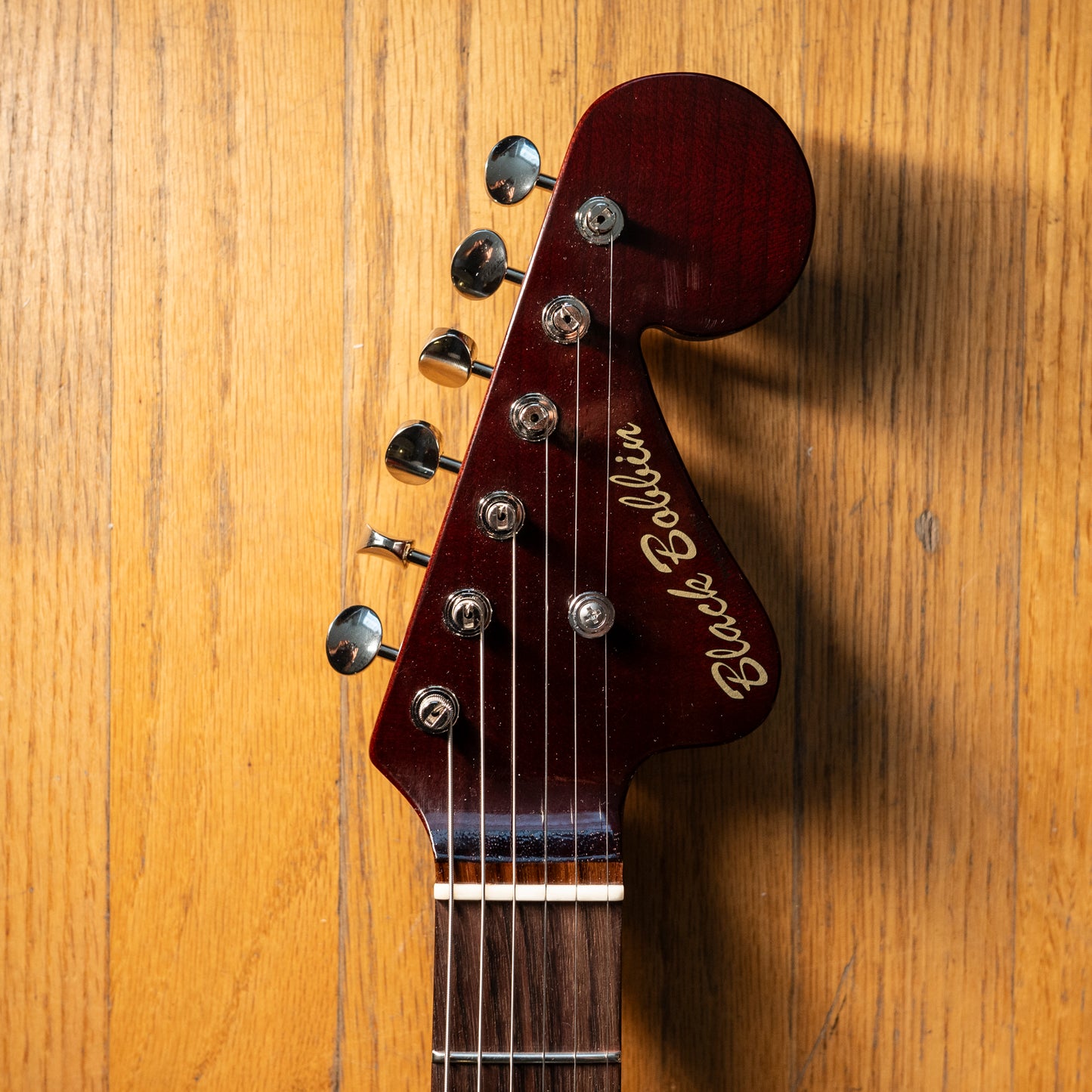 Black Bobbin Phantone Sunburst Sparkle