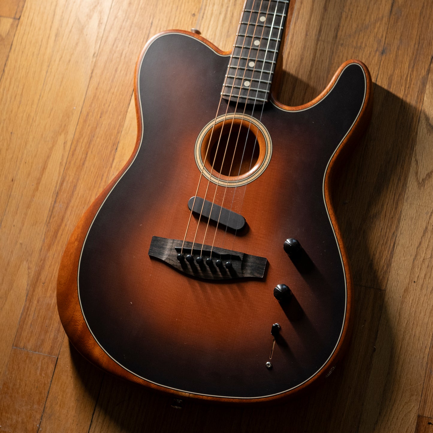 Fender Acoustasonic Tele Sunburst USED