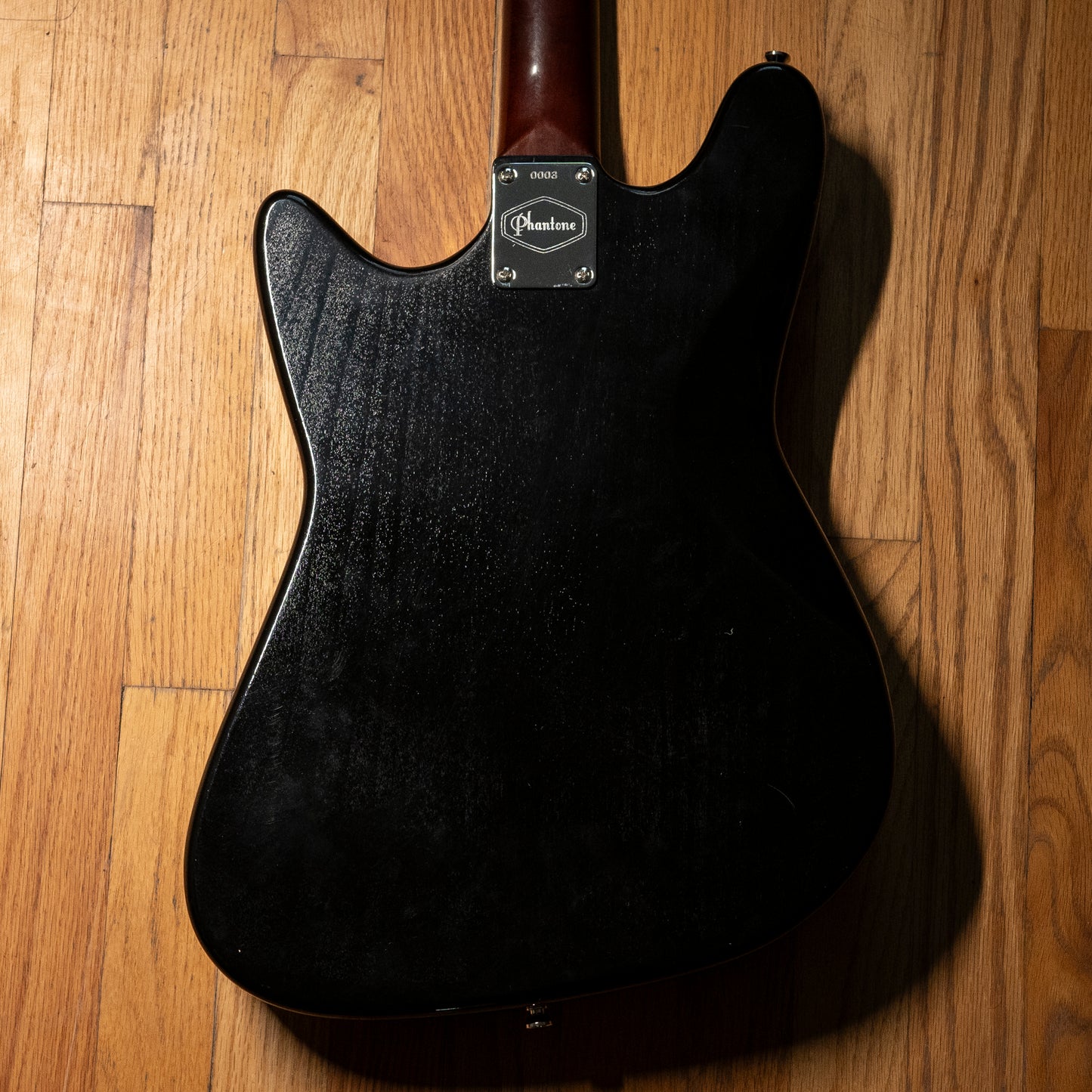 Black Bobbin Phantone Aged Black