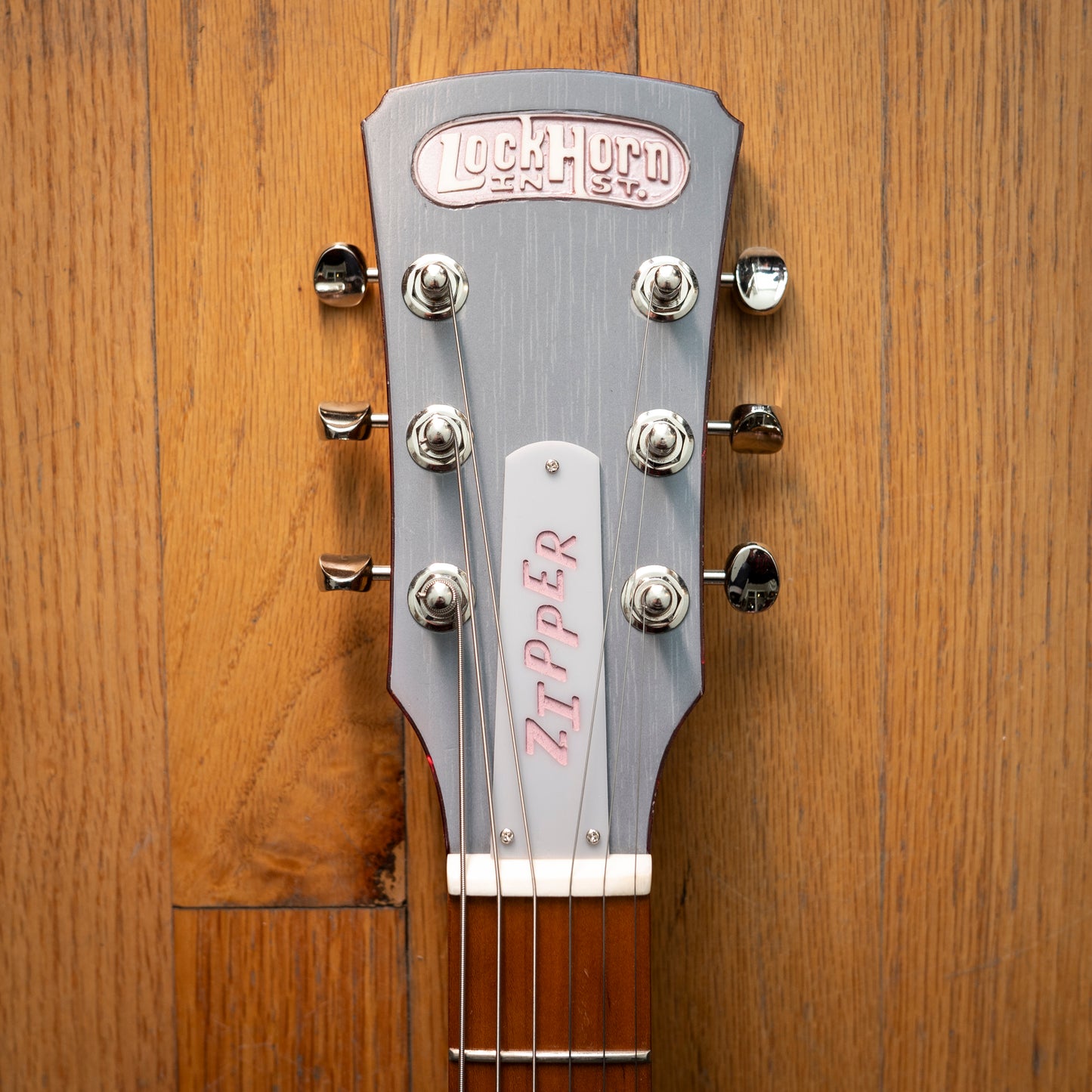 Lockhorn Instruments Zipper Slate & Pink Pearl Floor Model