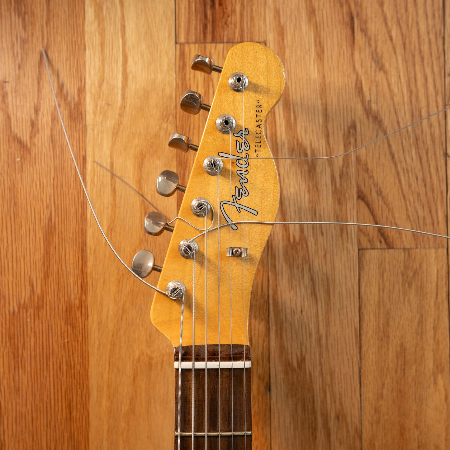 Fender Standard Tele White 2016 w/HSC