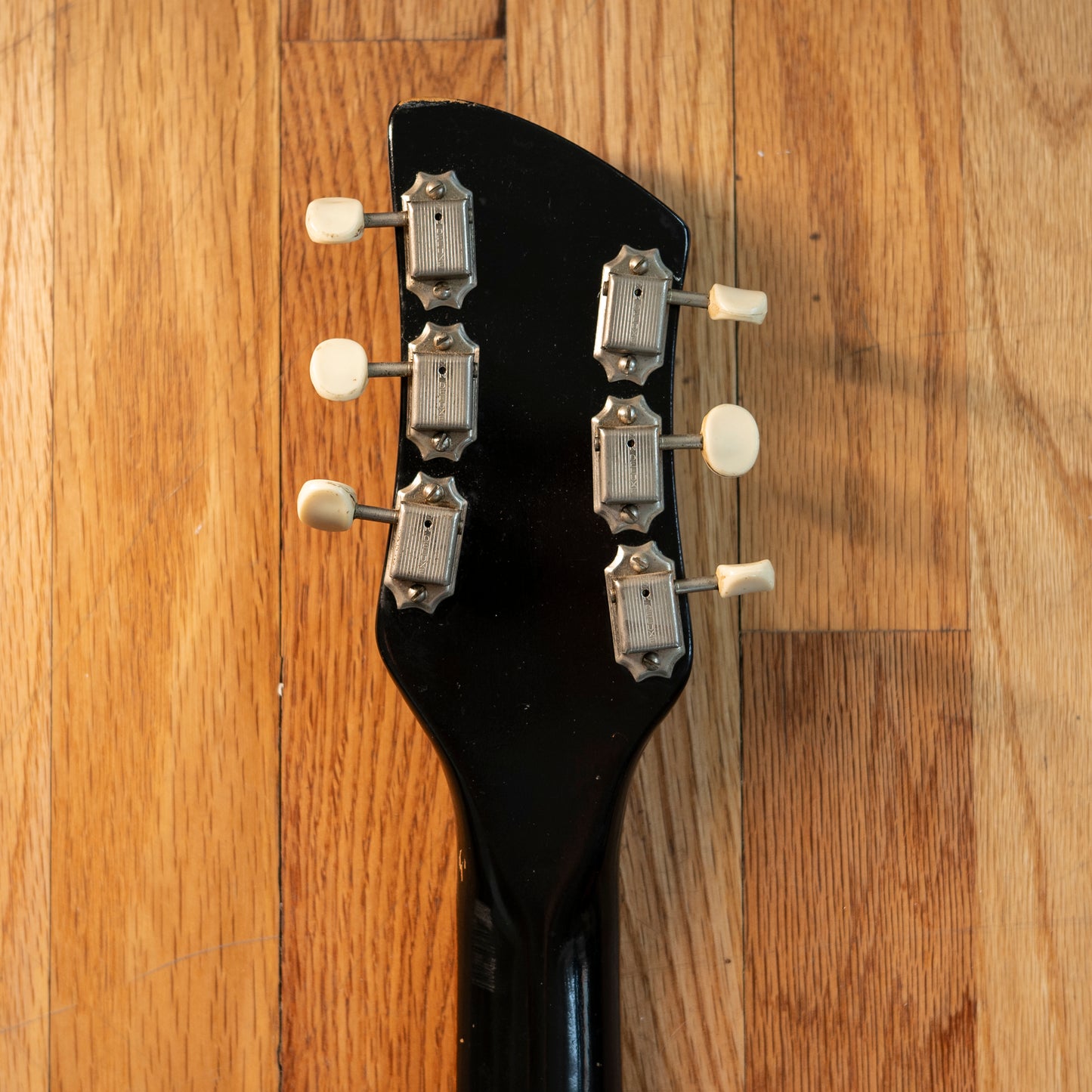 Rickenbacker 425 Jetglo 1964 w/OHSC