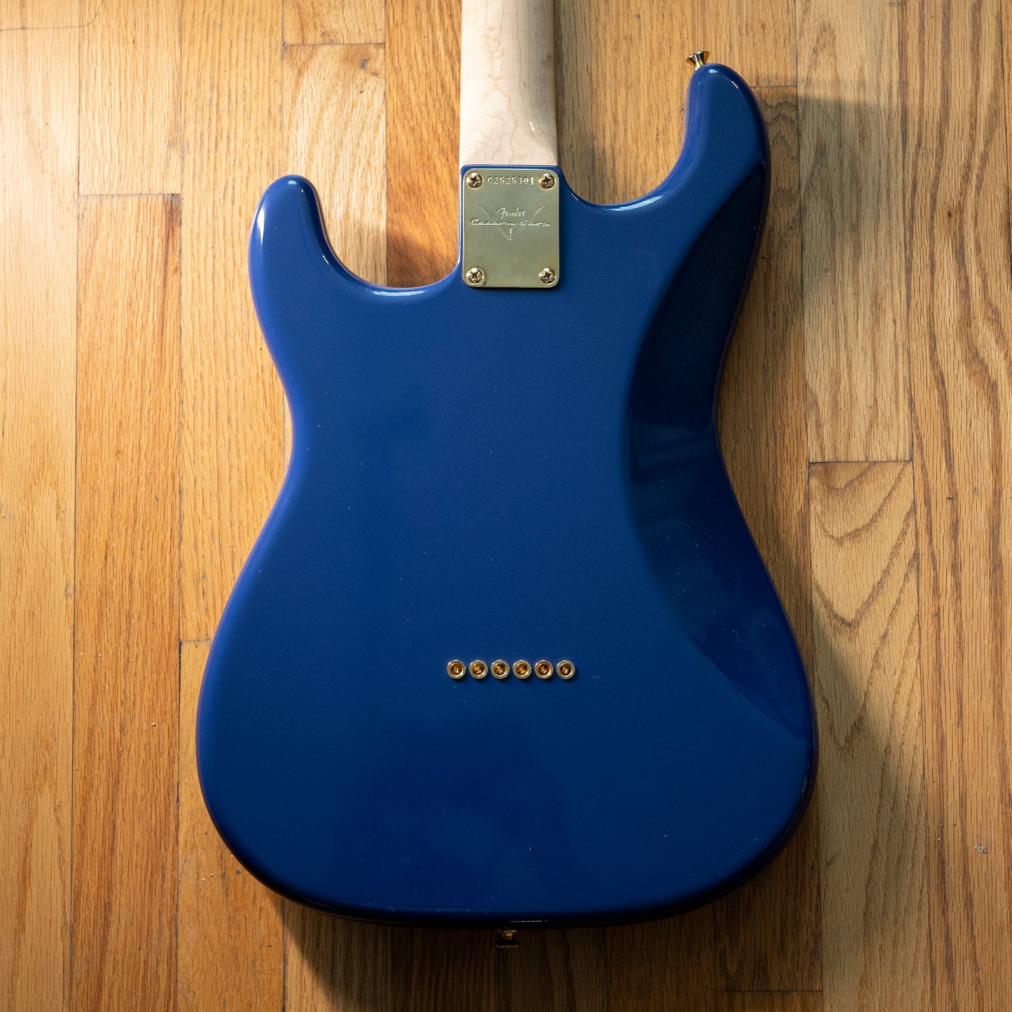 Fender Custom Shop Robert Cray Stratocaster Violet 2018