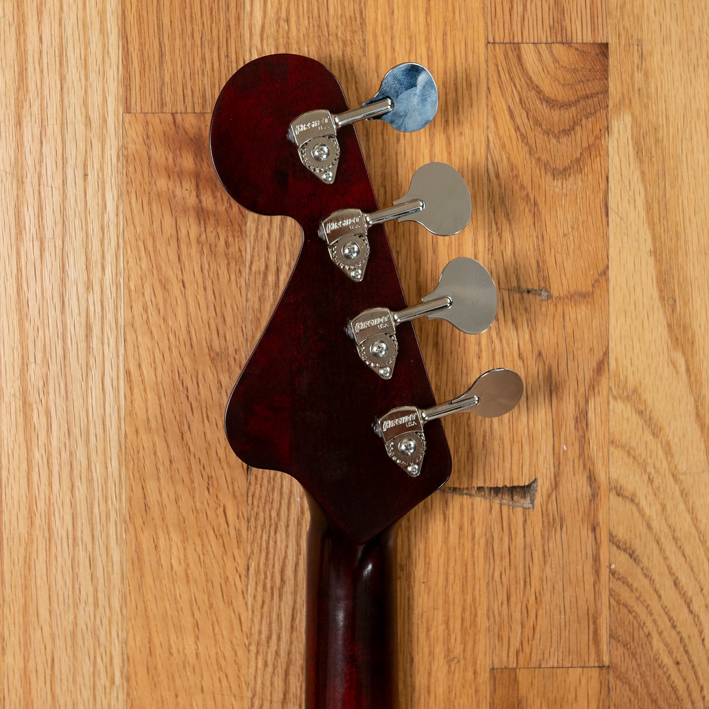 Black Bobbin Phantone Bass Coralline Sparkle