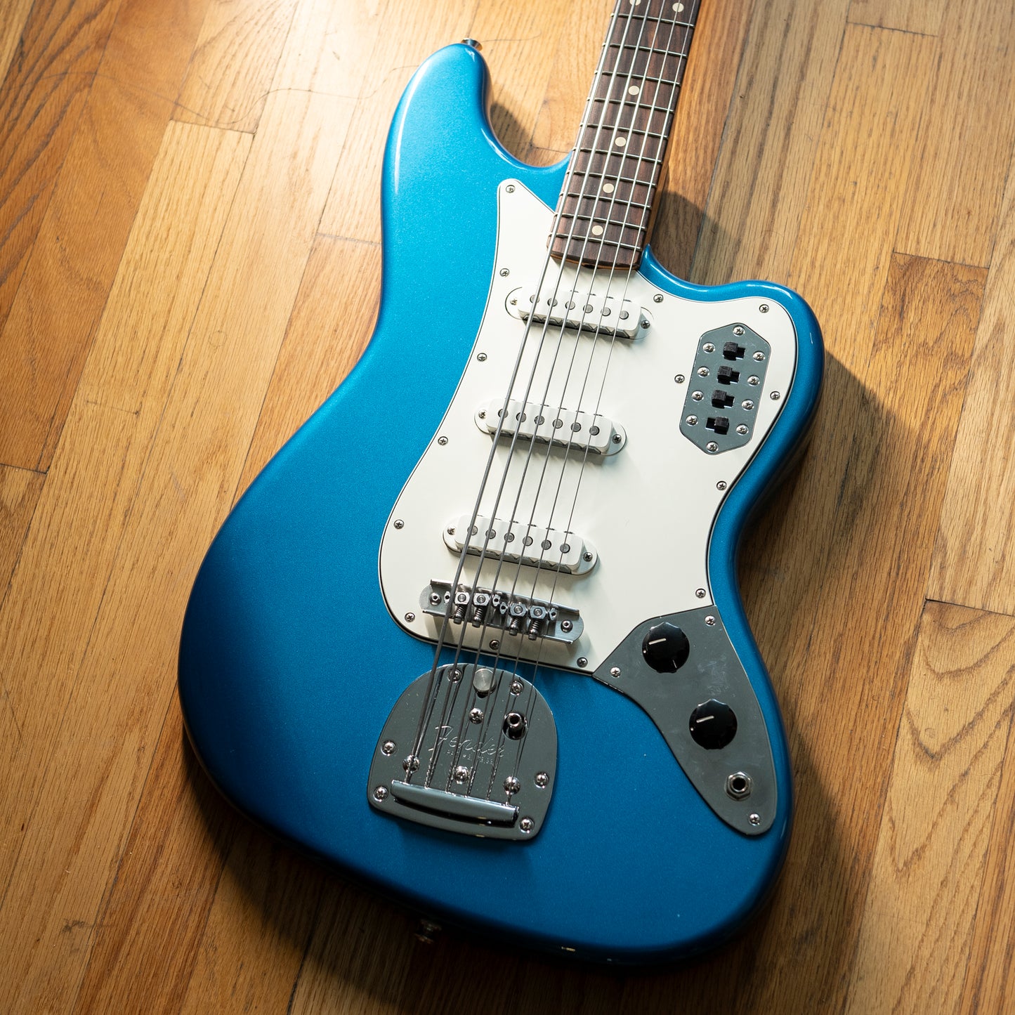 Fender Vintera II Bass VI Lake Placid Blue USED