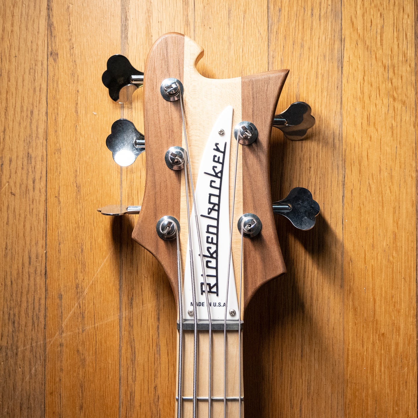 Rickenbacker 4003S-5 Walnut w/OHSC