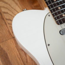Load image into Gallery viewer, Fender Telecaster 1960 Olympic White Refin w/HSC
