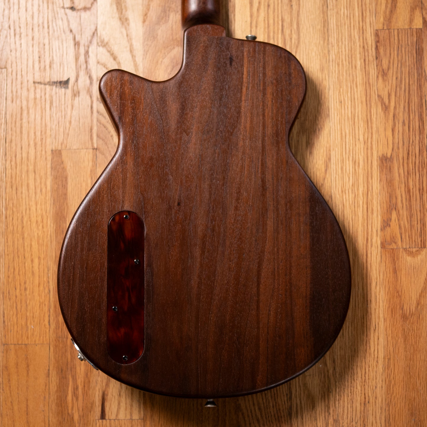 Grez Mendocino Junior Lightly Aged Roasted Butternut