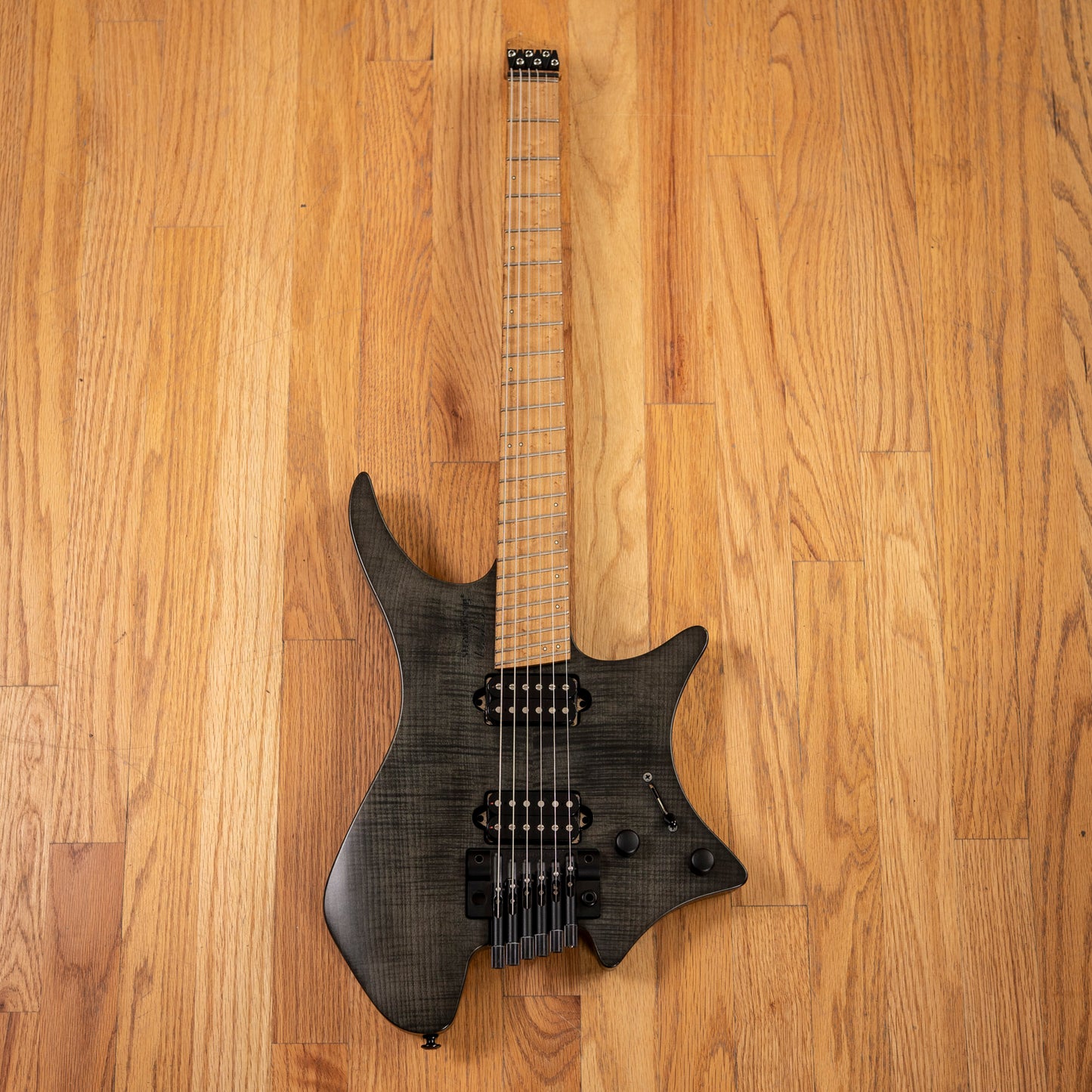 Strandberg Boden Charcoal 2018