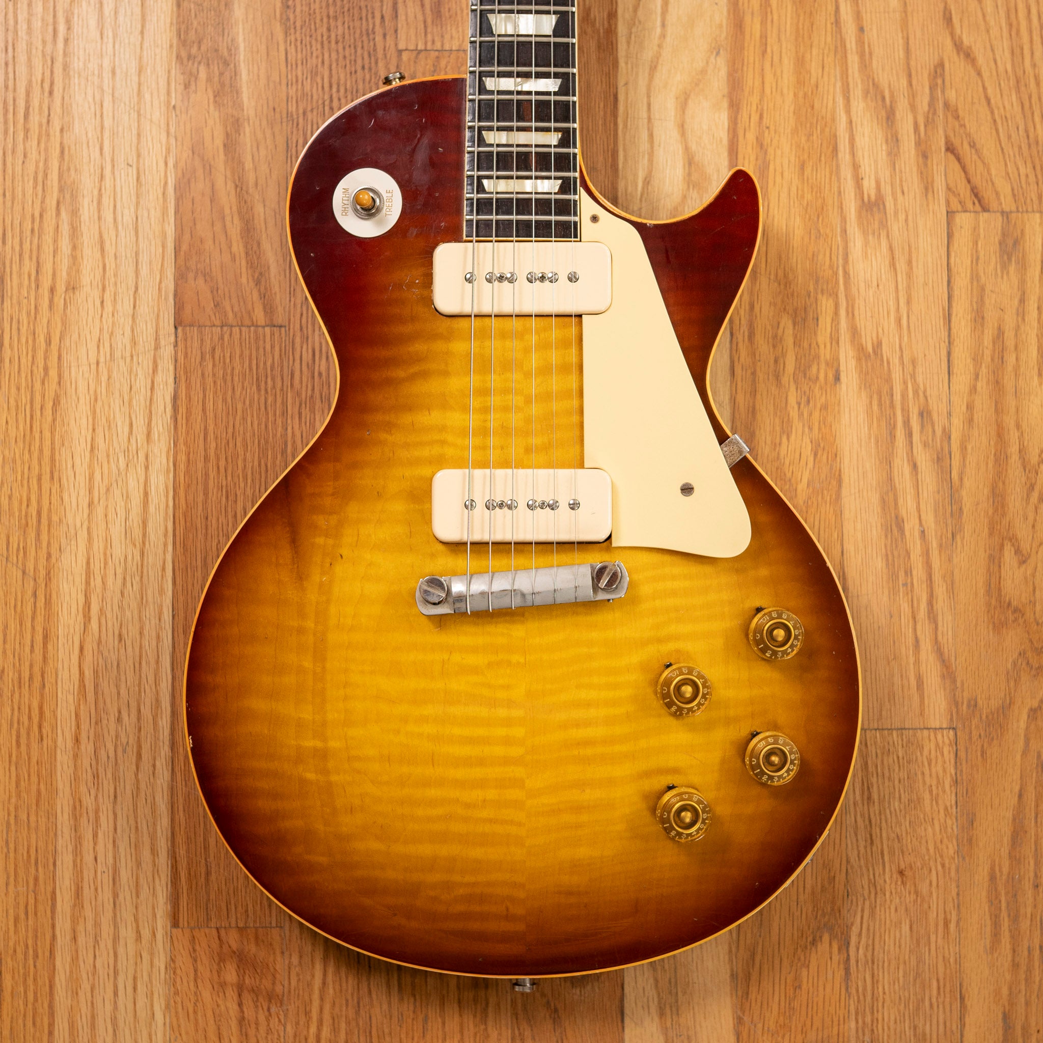 ギター Gibson Custom Shop 1954 Les Paul Custom Platinum Gibson Custom 1954 Les Paul Custom Staple Pickup Reissue