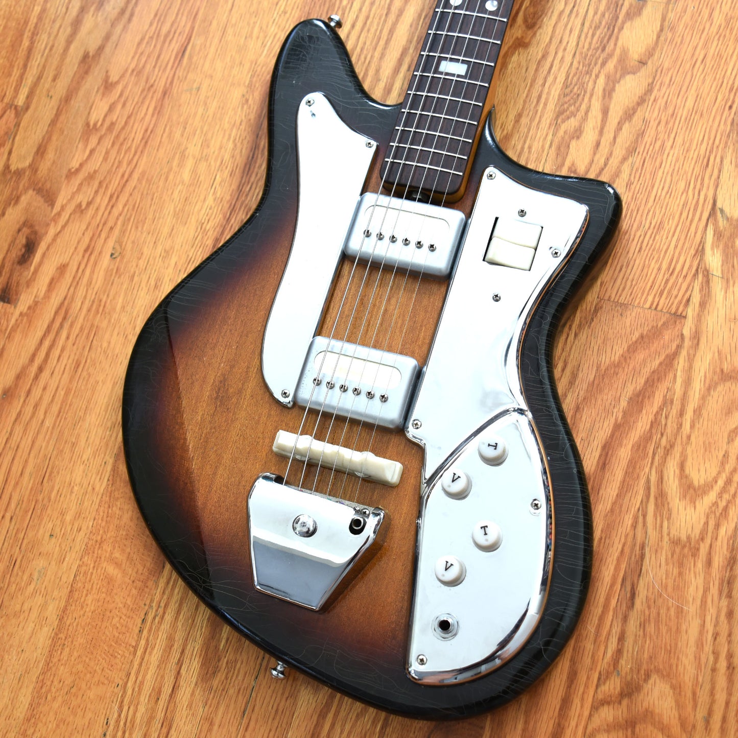 1960s Guyatone LG100-TS Sunburst W/Gig Bag