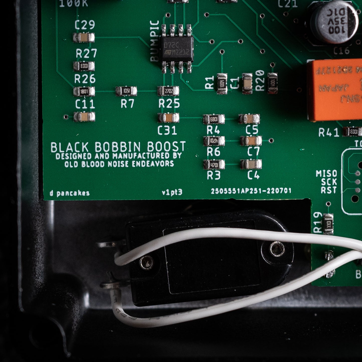 Black Bobbin Boost