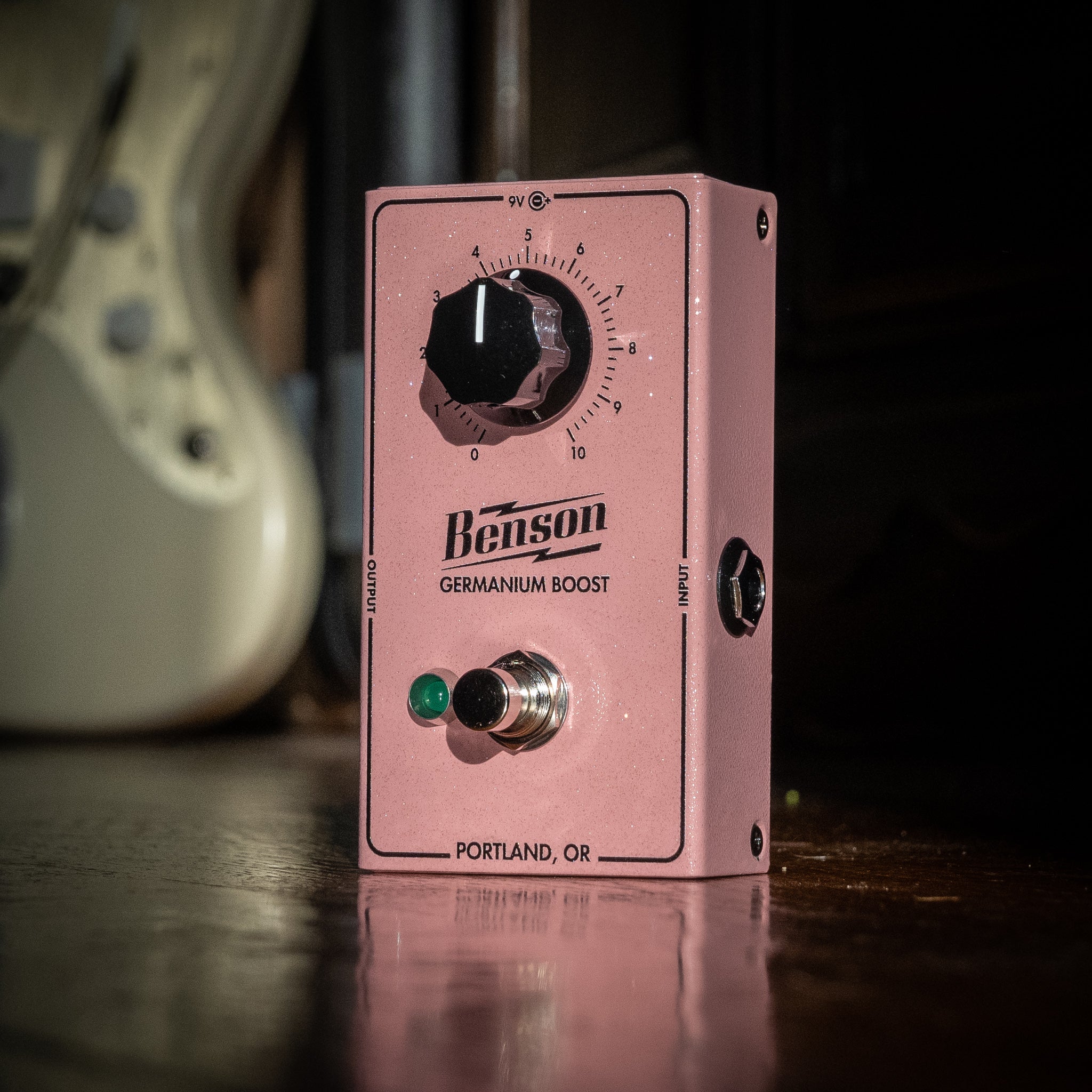 benson boost pedal Benson Germanium Boost Pink Sparkle – Black Bobbin