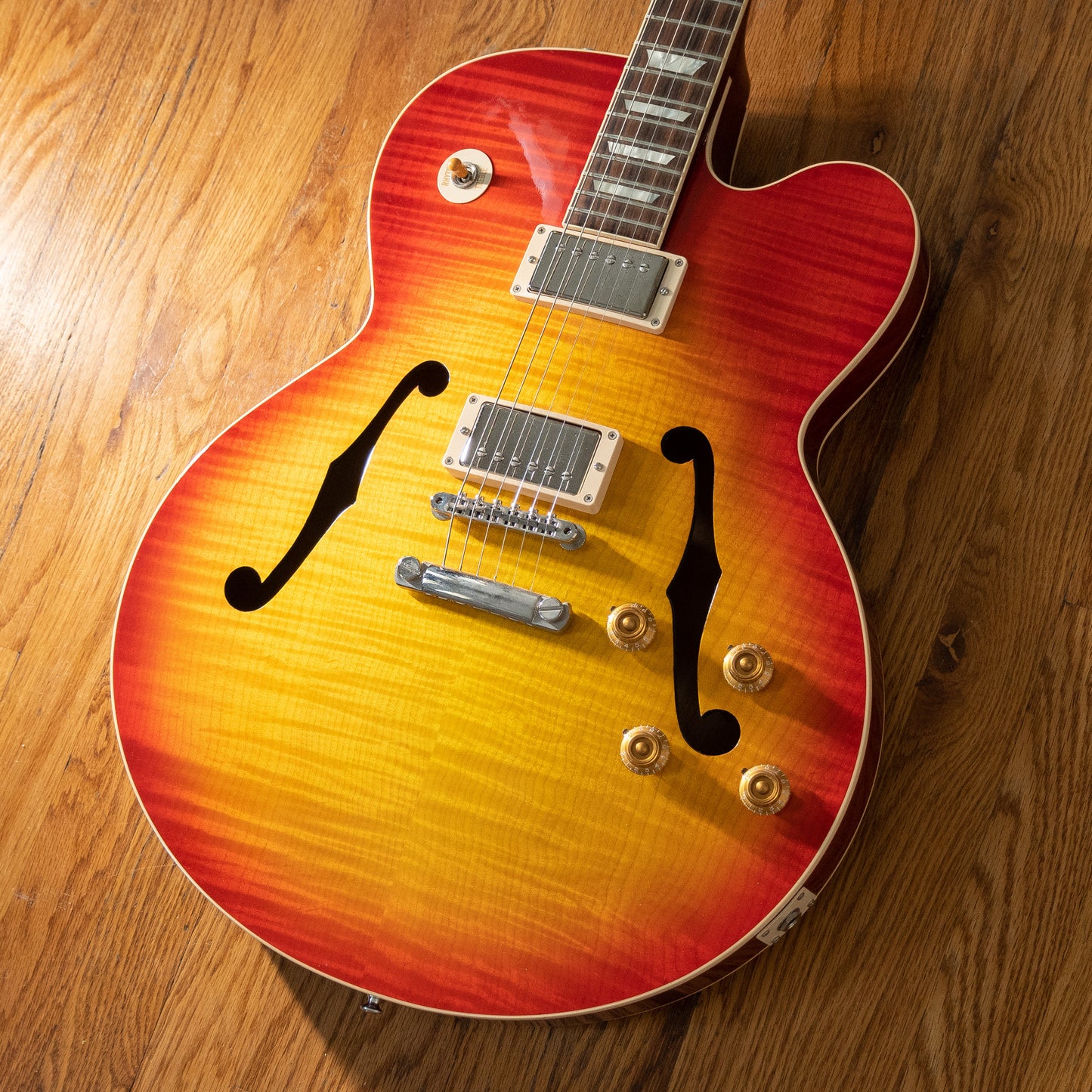 Gibson L-9 Heritage Cherry Sunburst USED