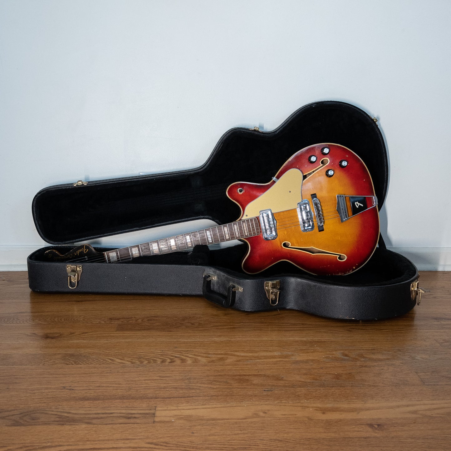 Fender Coronado Sunburst 1967 w/ HSC