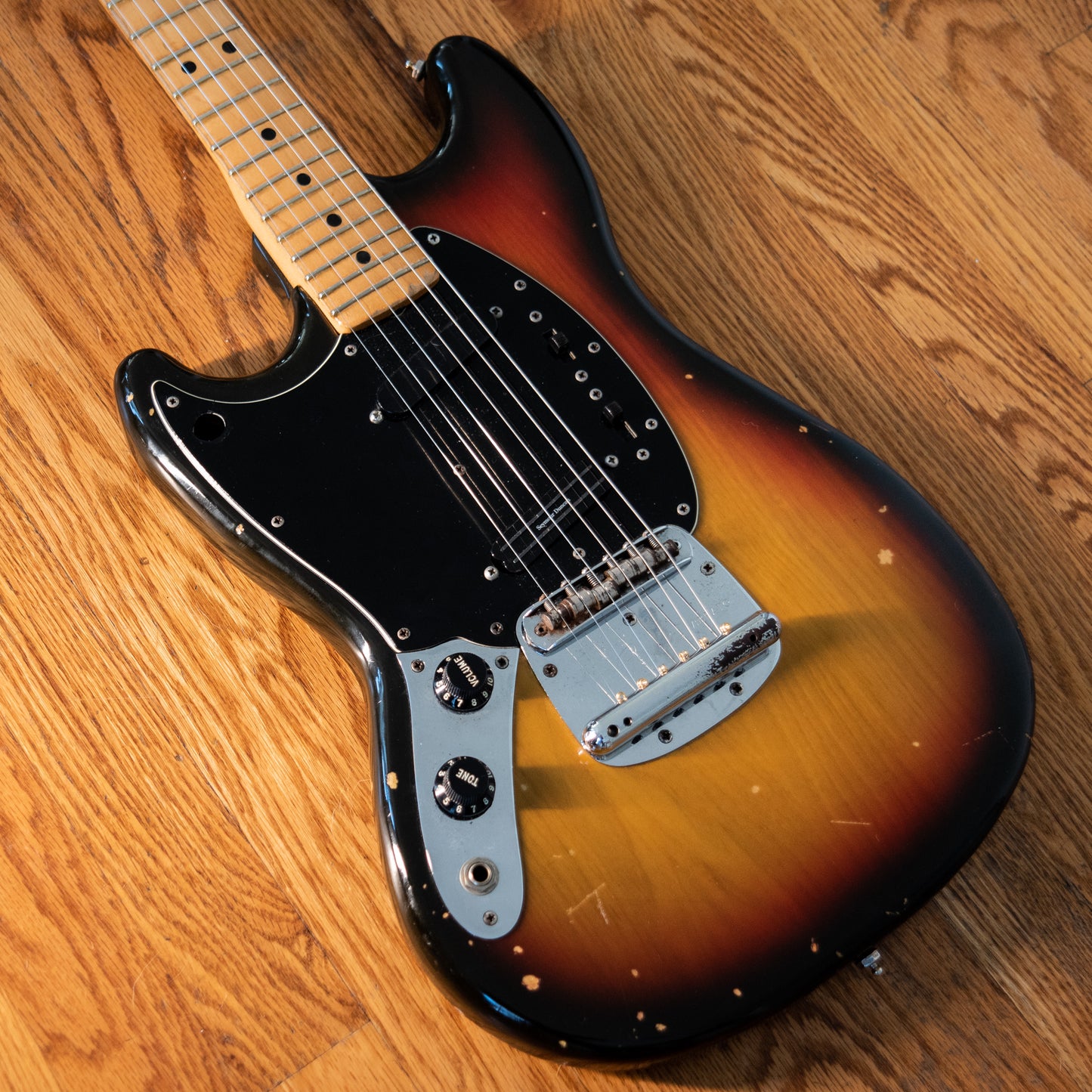 Fender Mustang Left Handed Sunburst 1970s w/OHSC