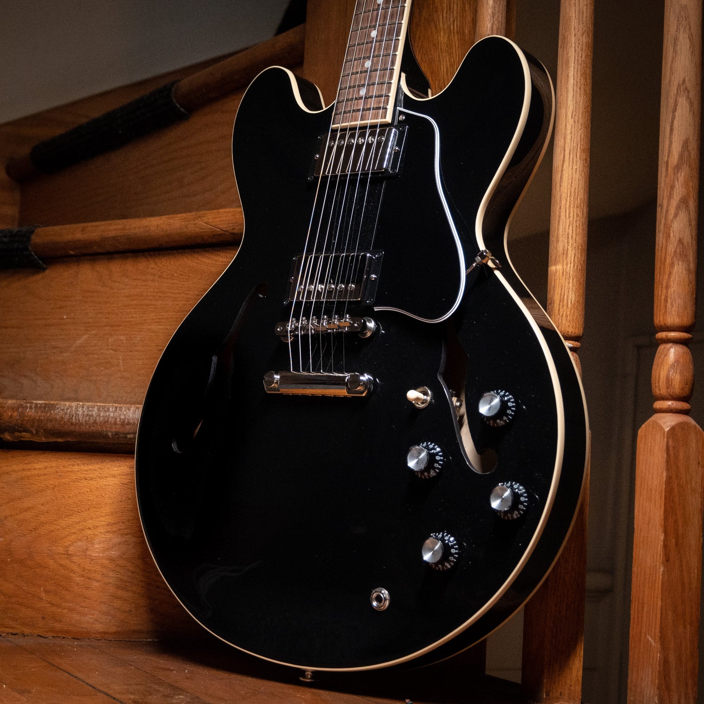 Gibson ES-335 Ebony 2023 w/OHSC