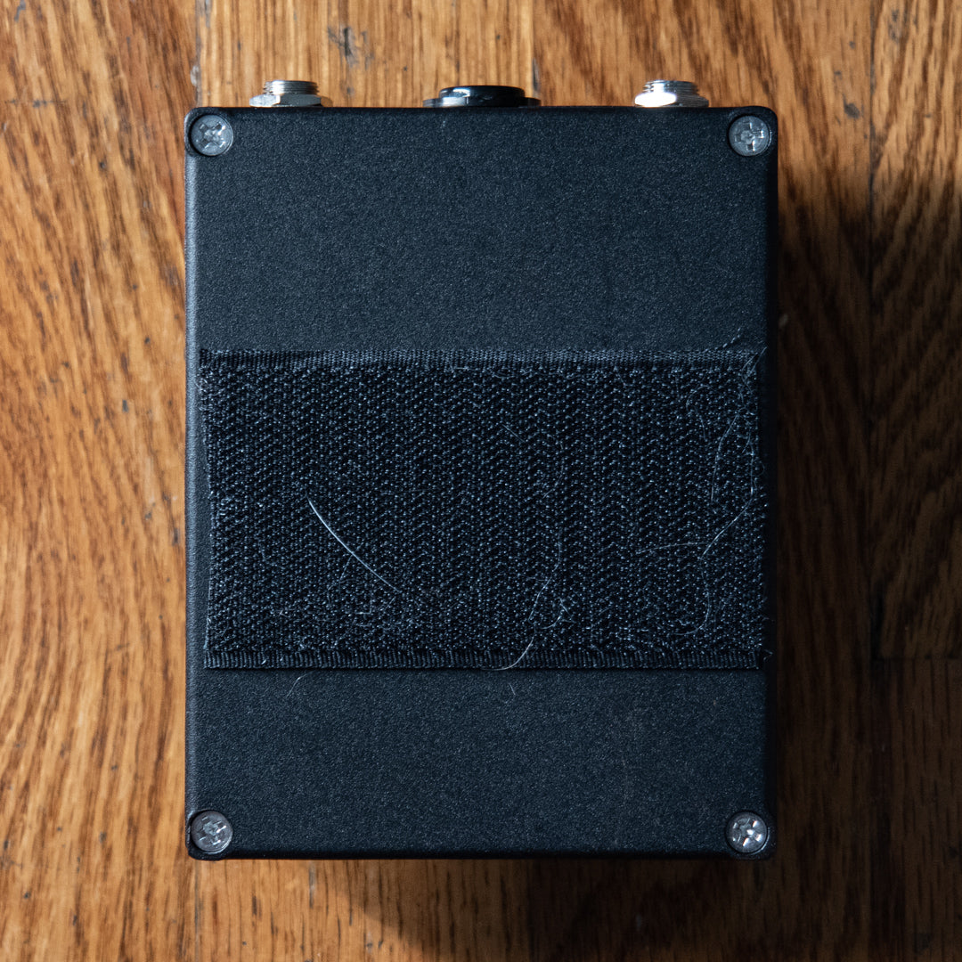 hawaiian pizza pedal Caroline Hawaiian Pizza Fuzz USED – Black Bobbin