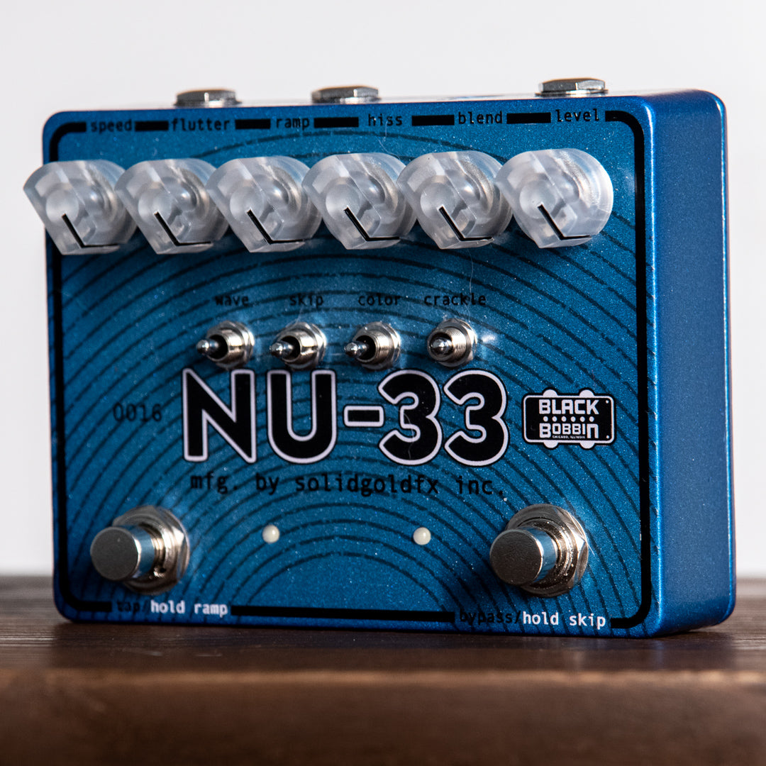 Solidgoldfx NU-33 - Vinyl Engine Chess Blue Exclusive