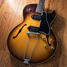 Load image into Gallery viewer, Gibson ES-225TD Sunburst 1956 w/OHSC
