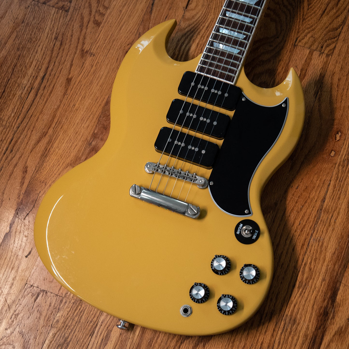 Gibson Gary Clark Jr. Signature SG Gloss Yellow USED