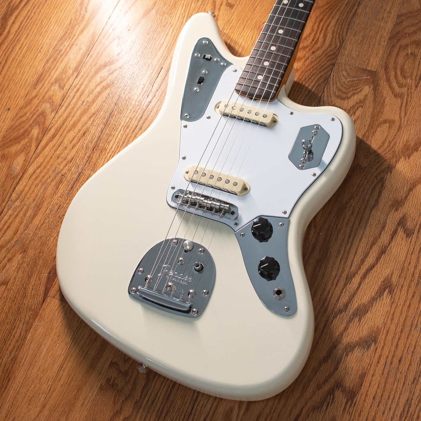 Fender Johnny Marr Jaguar Olympic White w/OHSC